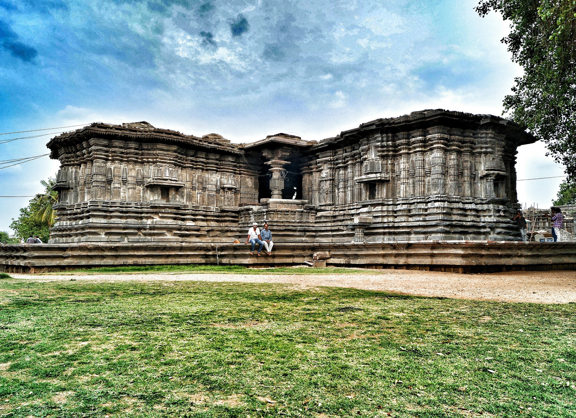 Thousand pillar temple, Warangal-Timing,History&photos